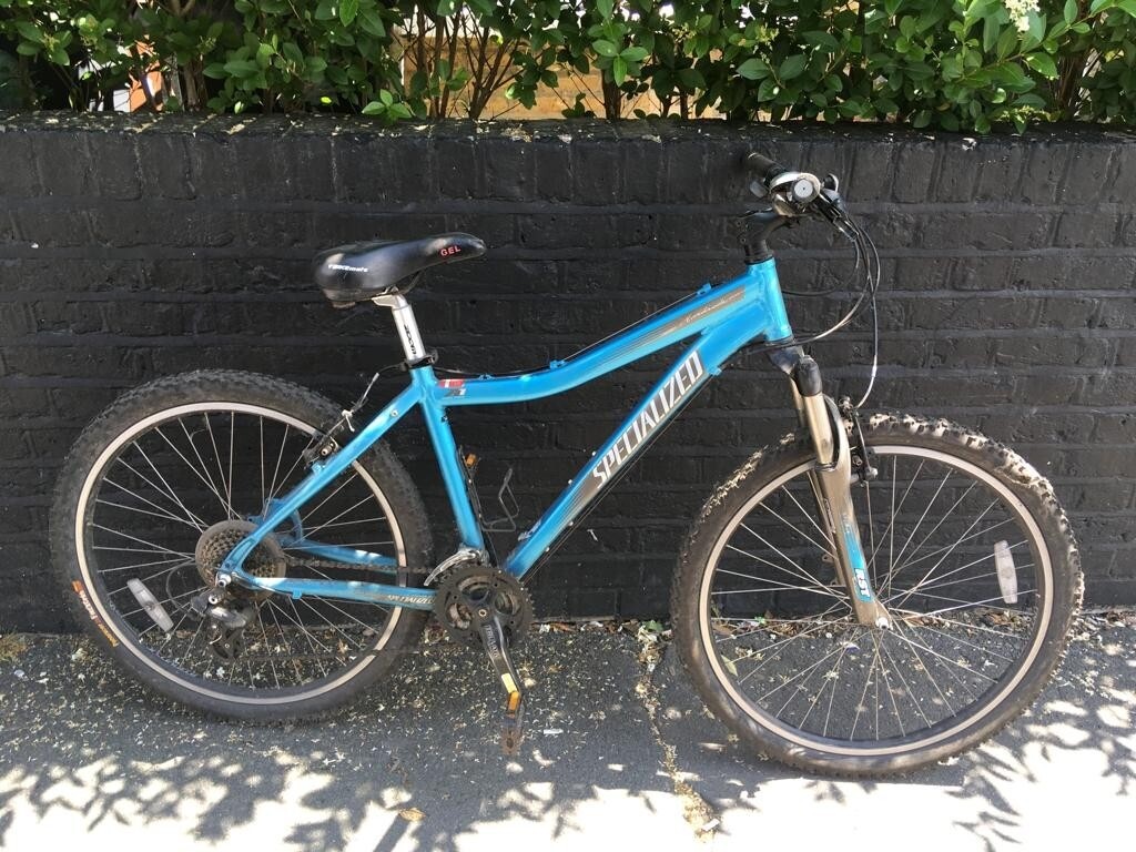 specialized hardrock ladies